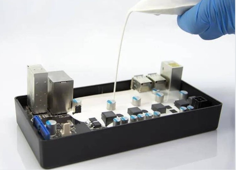 AlN filler for potting compounds AlN filler for potting compounds